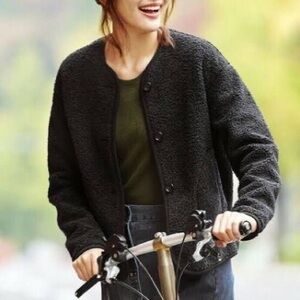 Uniqlo Black Teddy Jacket